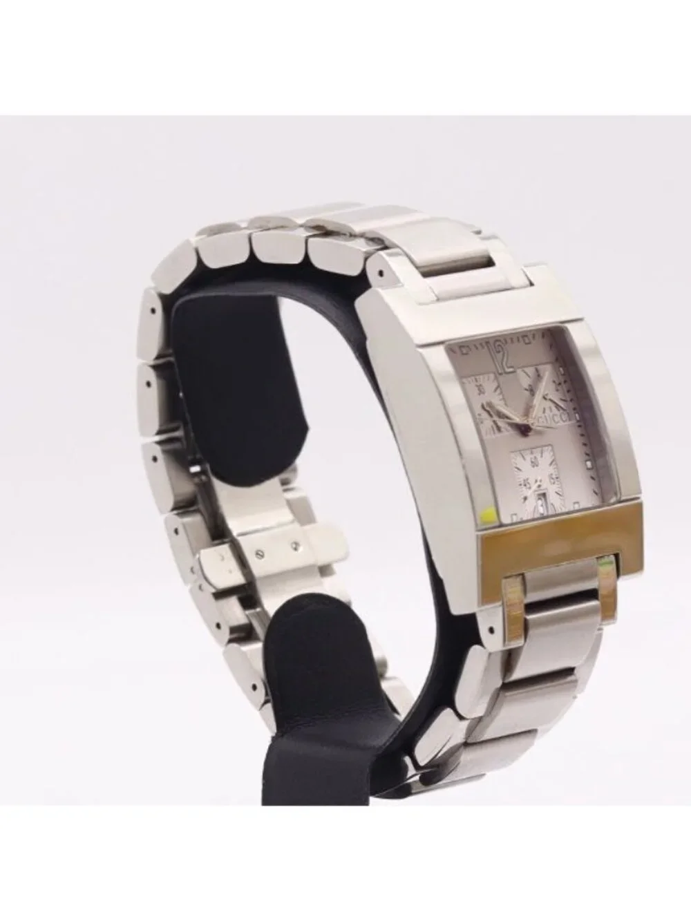 Gucci Quartz Date Chronograph Silver Dial Watch